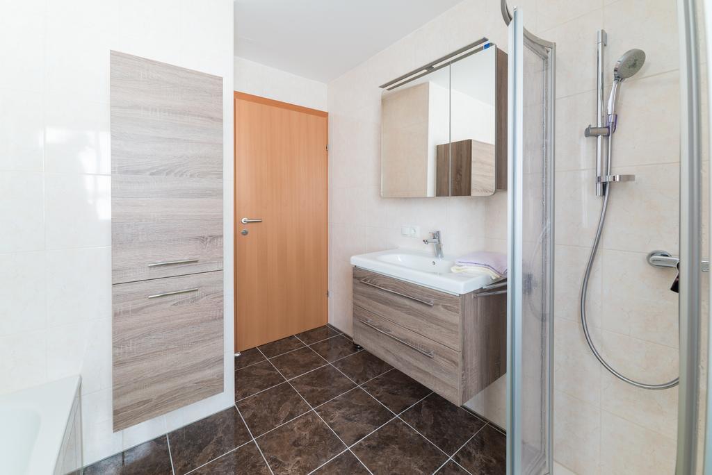 Apart Steiner Apartment Strass im Zillertal Exterior photo