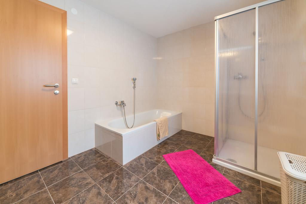 Apart Steiner Apartment Strass im Zillertal Exterior photo